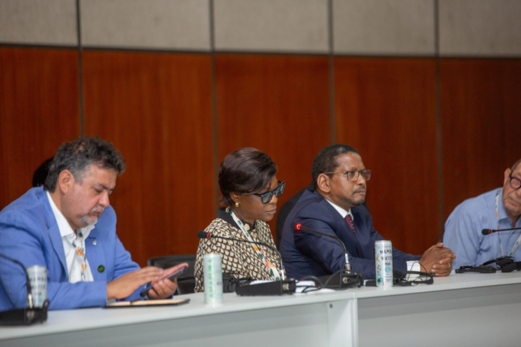 En marge de la COP30, la Ministre Soudan-Nonault a participé à un événement parallèle diplomatique et scientifique sur la transition climatique