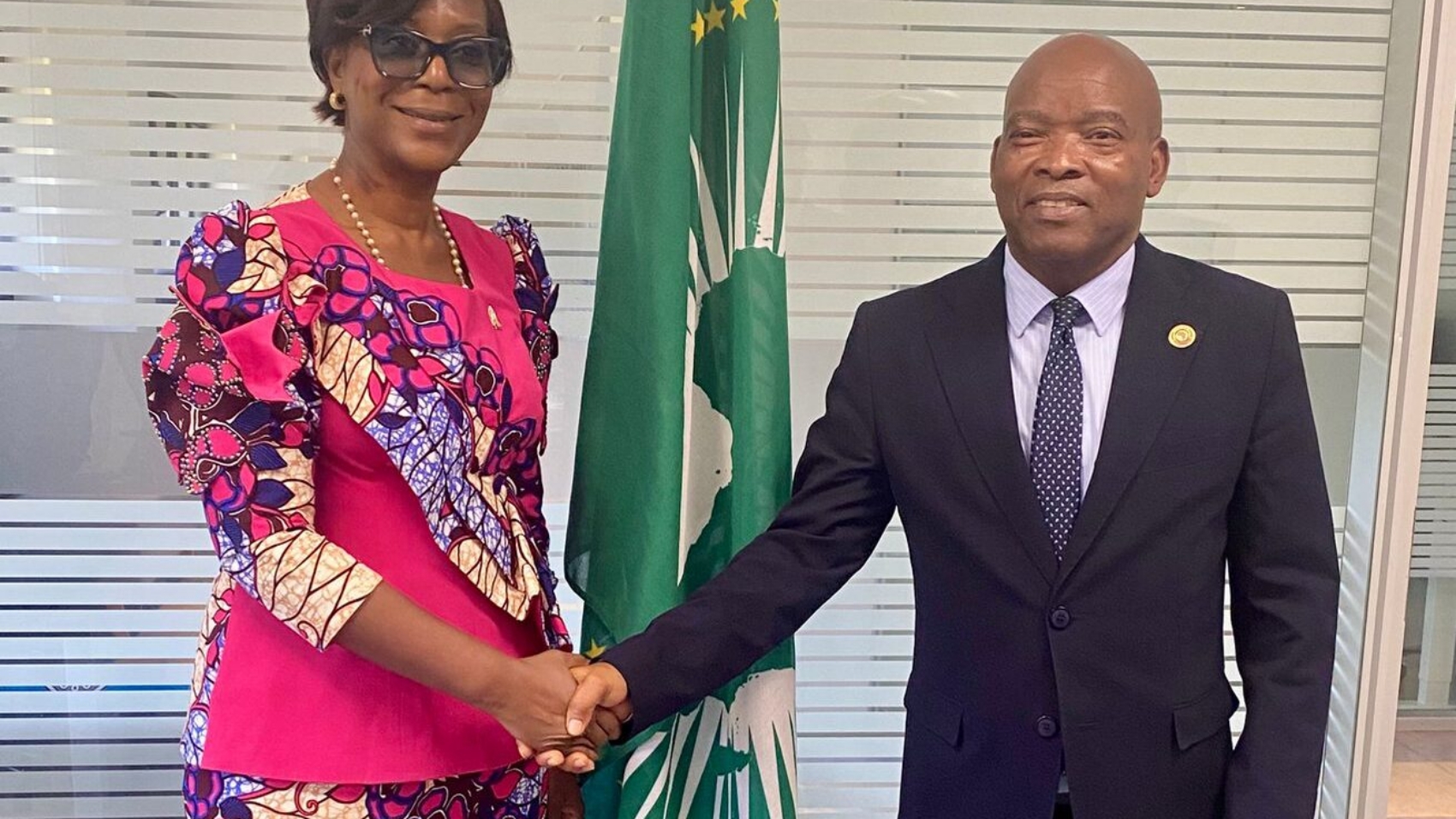 WhatsApp Image 2025-12-12 à 13.04.49_db6b7557